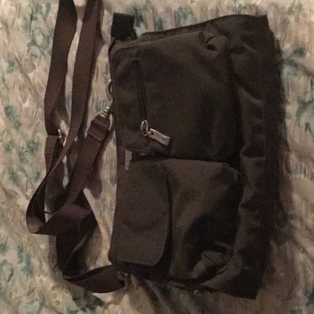 Baggallini Crossbody